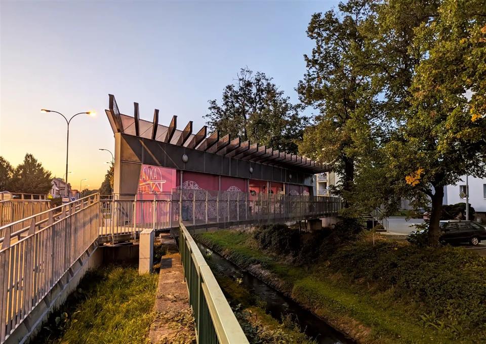 Poskytl: Tomas Nejdl