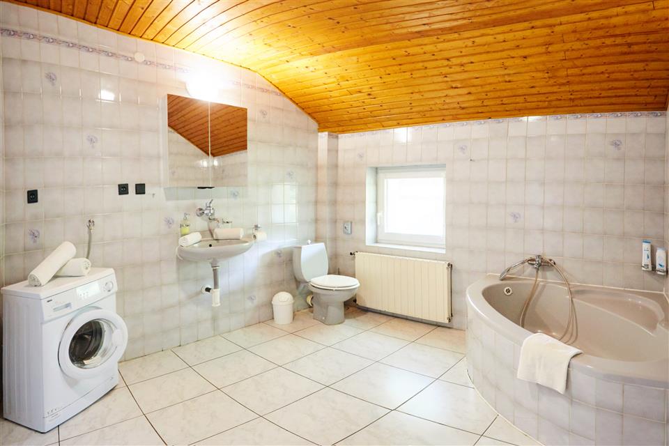 Poskytl: Pavel Hrach